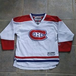 Details about NHL Hockey Boys Washington Capital Pullover Hoodie Medium 1012 Gray NWTS Details about NHL Hockey Boys Washington Capital Pullover Hoodie Medium 1012 Gray NWTS